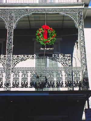 BalconyWreath.jpg