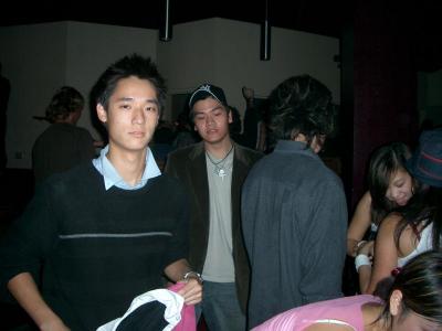 ivan in da middle.....er.....