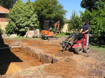 digging post holes