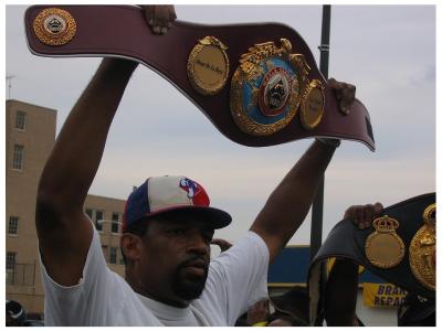 De La Hoya's belt