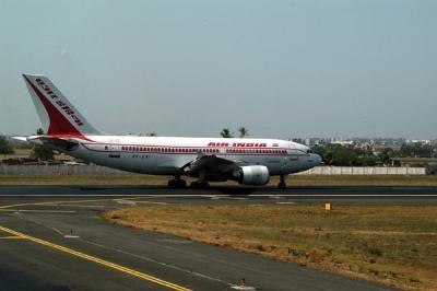 Air India A310 (VT-EVI) at Mumbai(BOM)