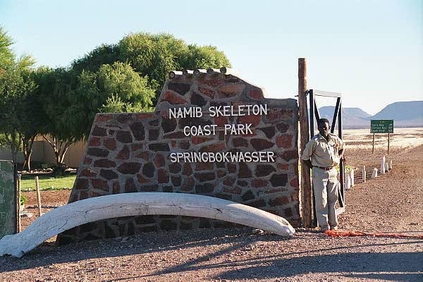 Springbokwasser Gate, Skeleton Coast, Namibia