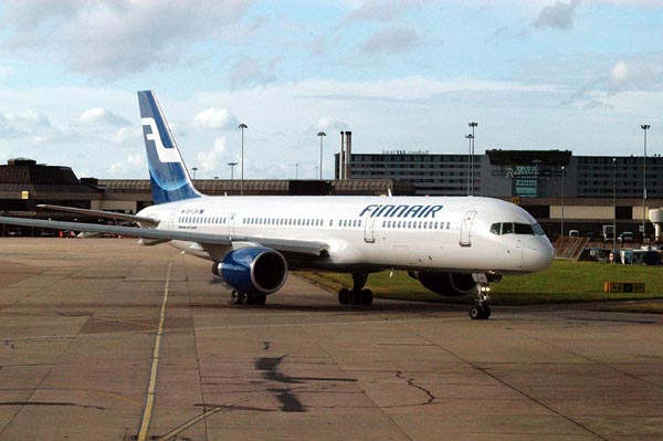 Finnair 757 at Manchester, England