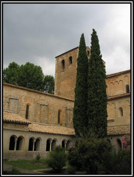 St Guillem abbey cloitre