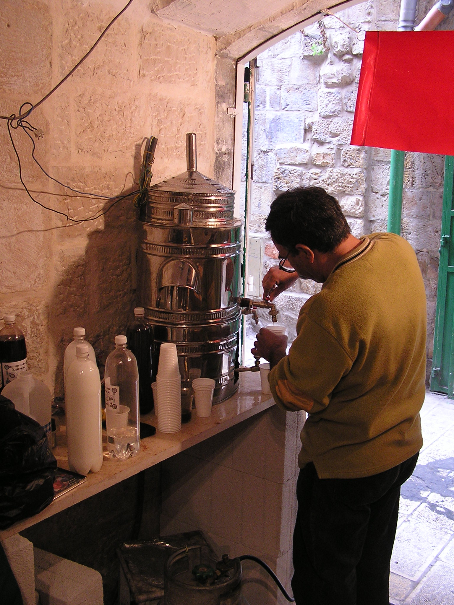 Sahlab- yummy orchid-pistachio concoction from Muslim Quarter