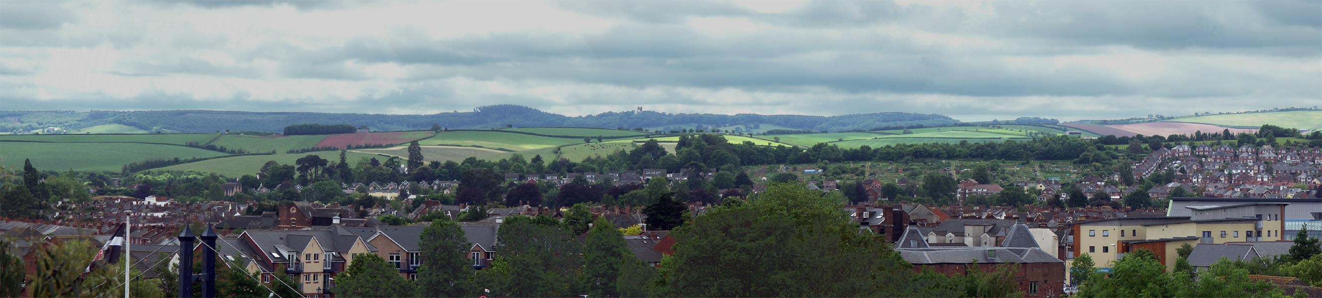 Exeter Hills panoramic-1.jpg
