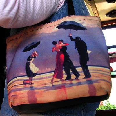 u37/coastalva/medium/34823739.HANDBAG.jpg