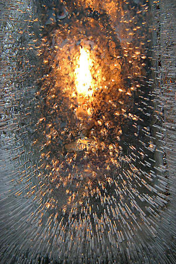 5th place <B>Fire and Ice</B><BR><I>*by Mark Hensley</I>