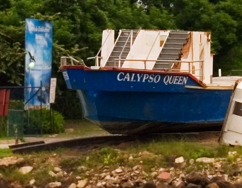 No more Calypso, Queen! (*)