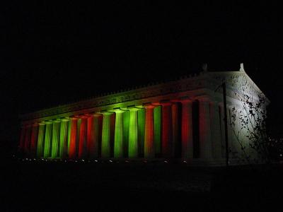 Nashville Parthenon lit for Christmas