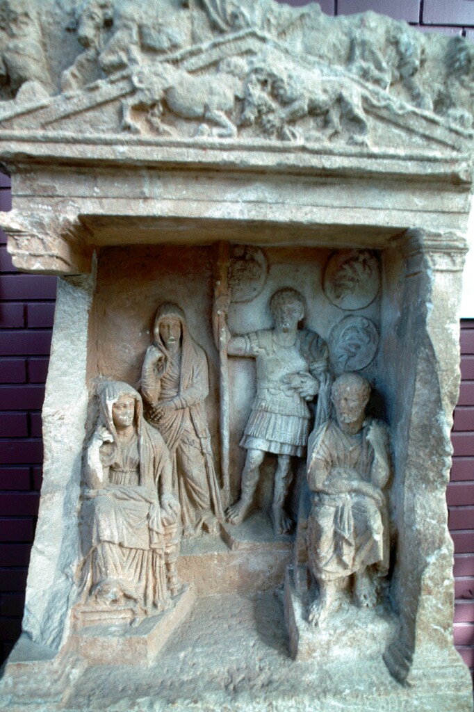 alanya side museum grave