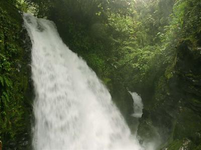 Waterfall x2
La Paz