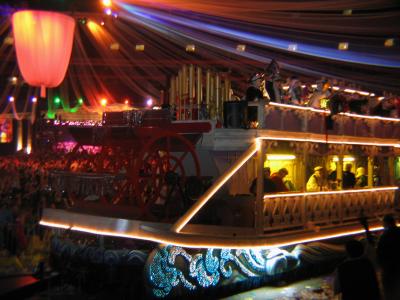 Riverboat at Endymion