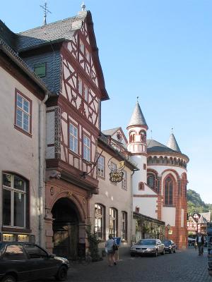 BACHARACH POST HOF