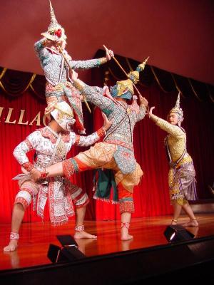 Thai traditional dancers