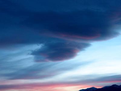 u37/jrichard/medium/23793283.CloudSwirlrz.jpg
