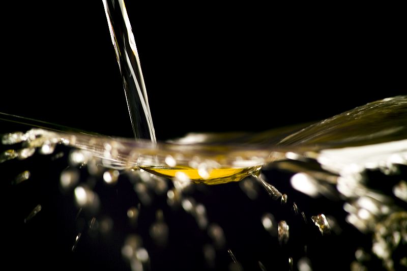 Spoon Splash 1 by Charles Gervais