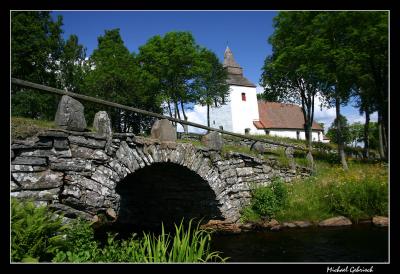 Hyssna church and bridge