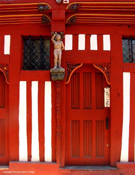 red door, rennes
