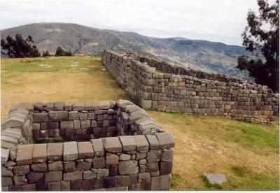 Ruins of Inca lodging at Vilcashuaman