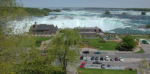 Canadian Falls1