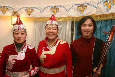 IMG_3871.jpg Mongolian Singers