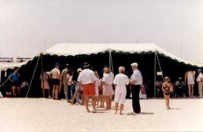 u37/ngruev/medium/23973497.Picnic_2.jpg
