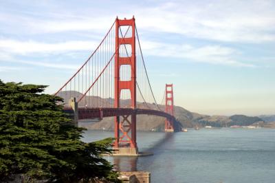 u37/ninadartworks/medium/23802667.GGbridgespan3.jpg