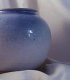 round blue vase 1
