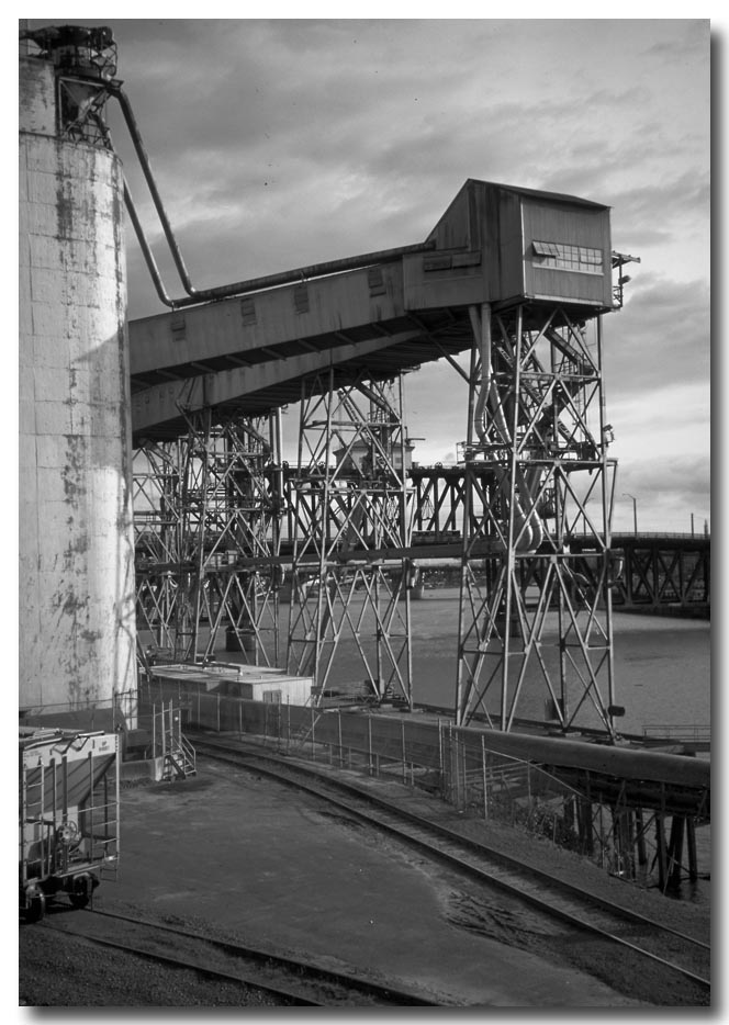 Grain elevator