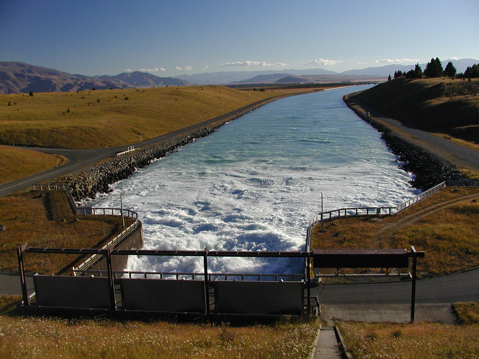 Pukaki Canal