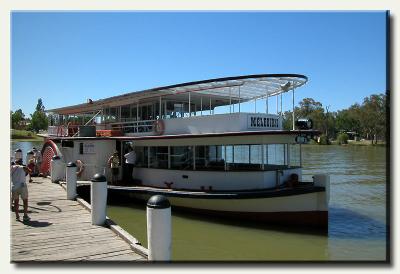 u37/philinnz/medium/24399219.430melbourne.jpg