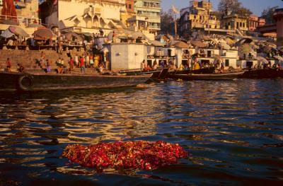 Funeral flowers on the ganges