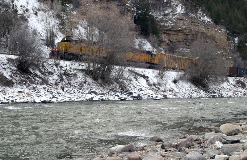 Traversing Glenwood Canyon