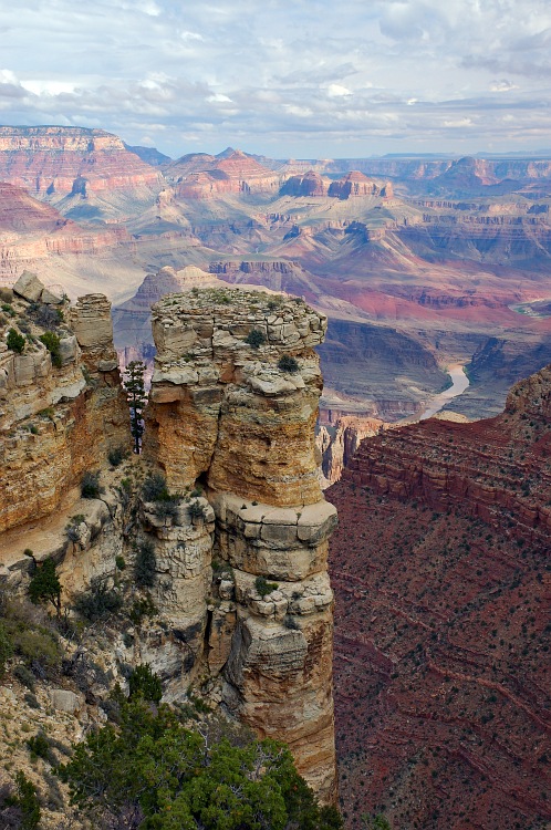 Hoodoo tower.jpg