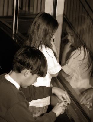 A boy and two girls* by Michel Lamontagne (mikl k)