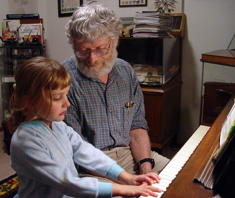 <B>Sharing Music</B><BR>*<FONT size=2>Ann Chaikin</FONT>