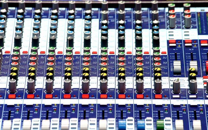 <b>Mixer*</b><br><font size=1>by sweetchops</font>