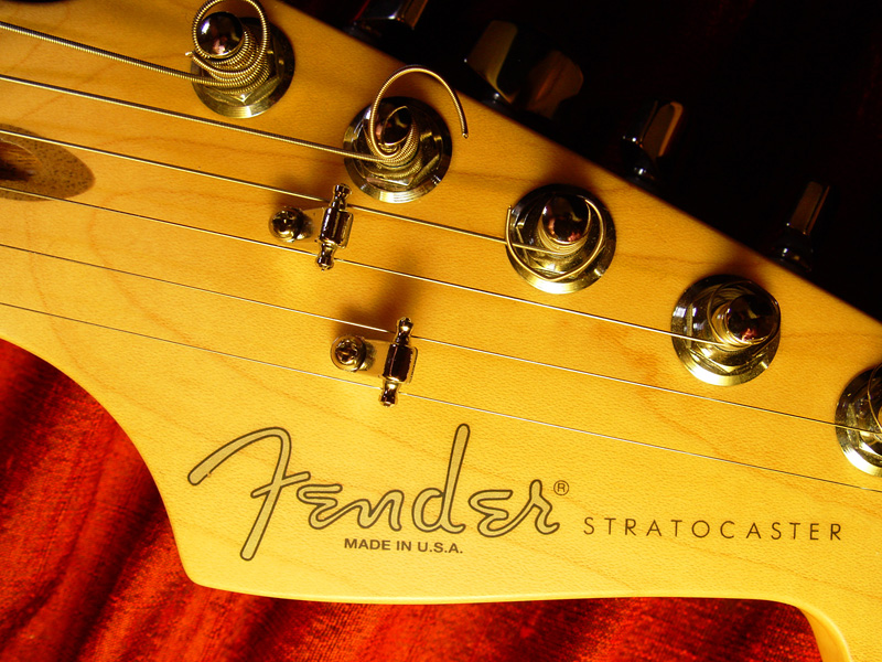 <B>Strat Finesse</B><br>by <i>Mike Klemmer</i>