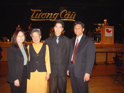 Winner Nghi Phan, Mother and Mr.&Mrs Ly Chanh Say