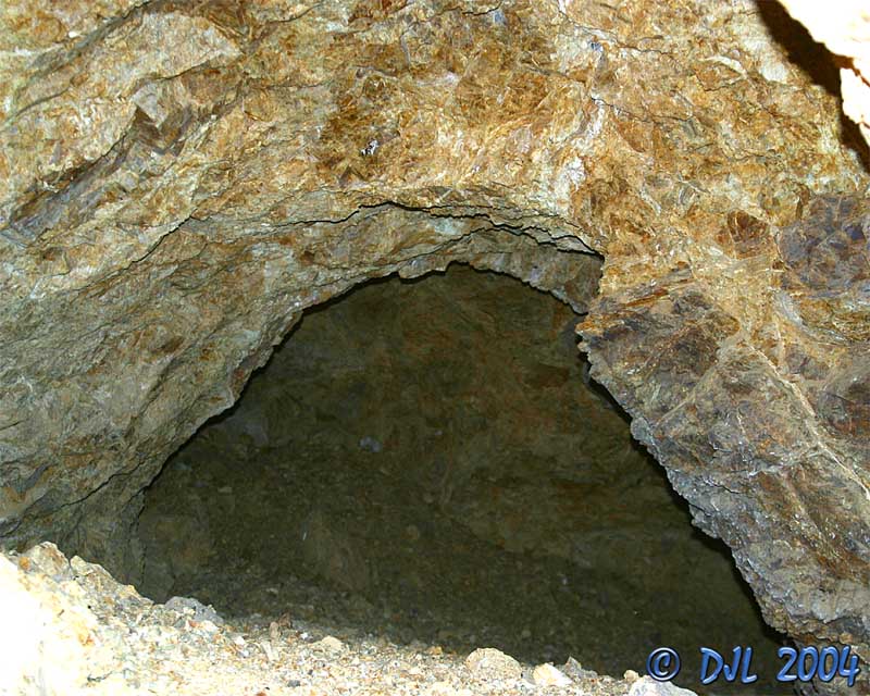 Mine at 35 27 58 N and 117 42 20 W