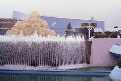 EPCOT - Kodak Fountain