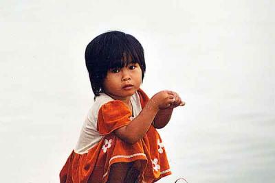 little-girl-near-mountain-l.jpg