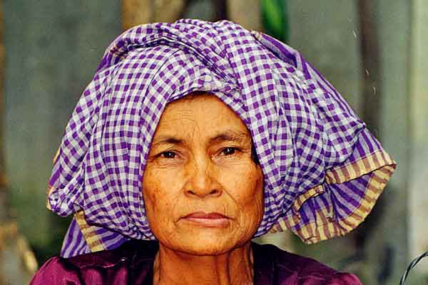cambodian-woman-mekong.jpg
