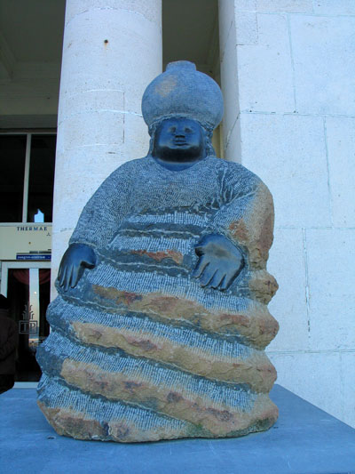 funny-statue, Ostend, Belgium
