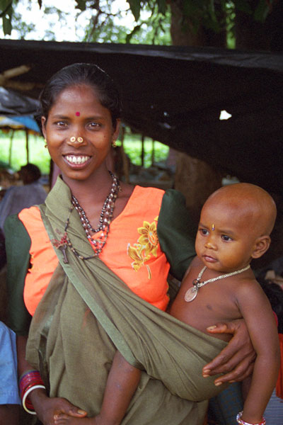 young-woman-and-child-at-ma.jpg