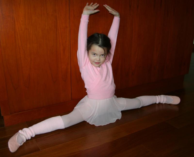 Mia the Ballerina