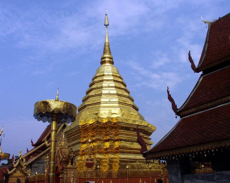 Stupa Pagado (Golden Chedi)