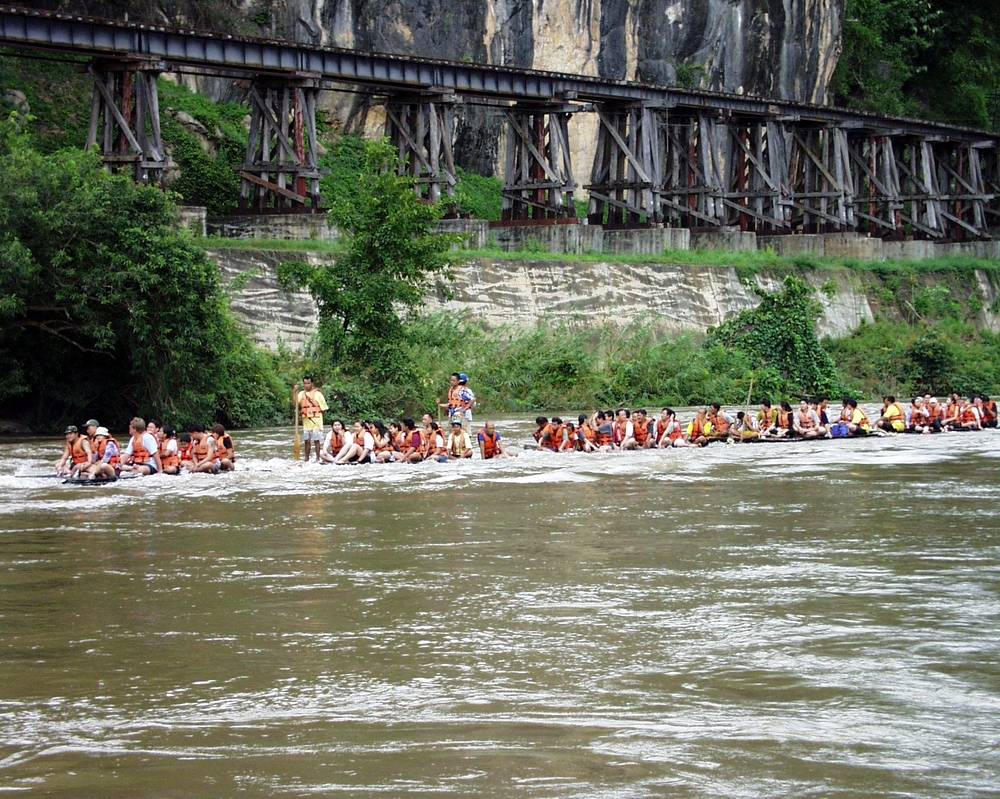 Rafting on the Noi
