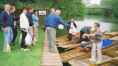 cherwell boathouse - all aboard